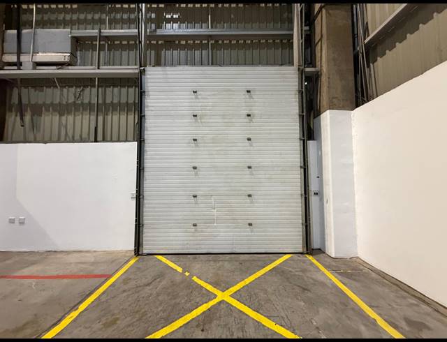 8,125M² WAREHOUSE TO LET IN HALFWAY HOUSE